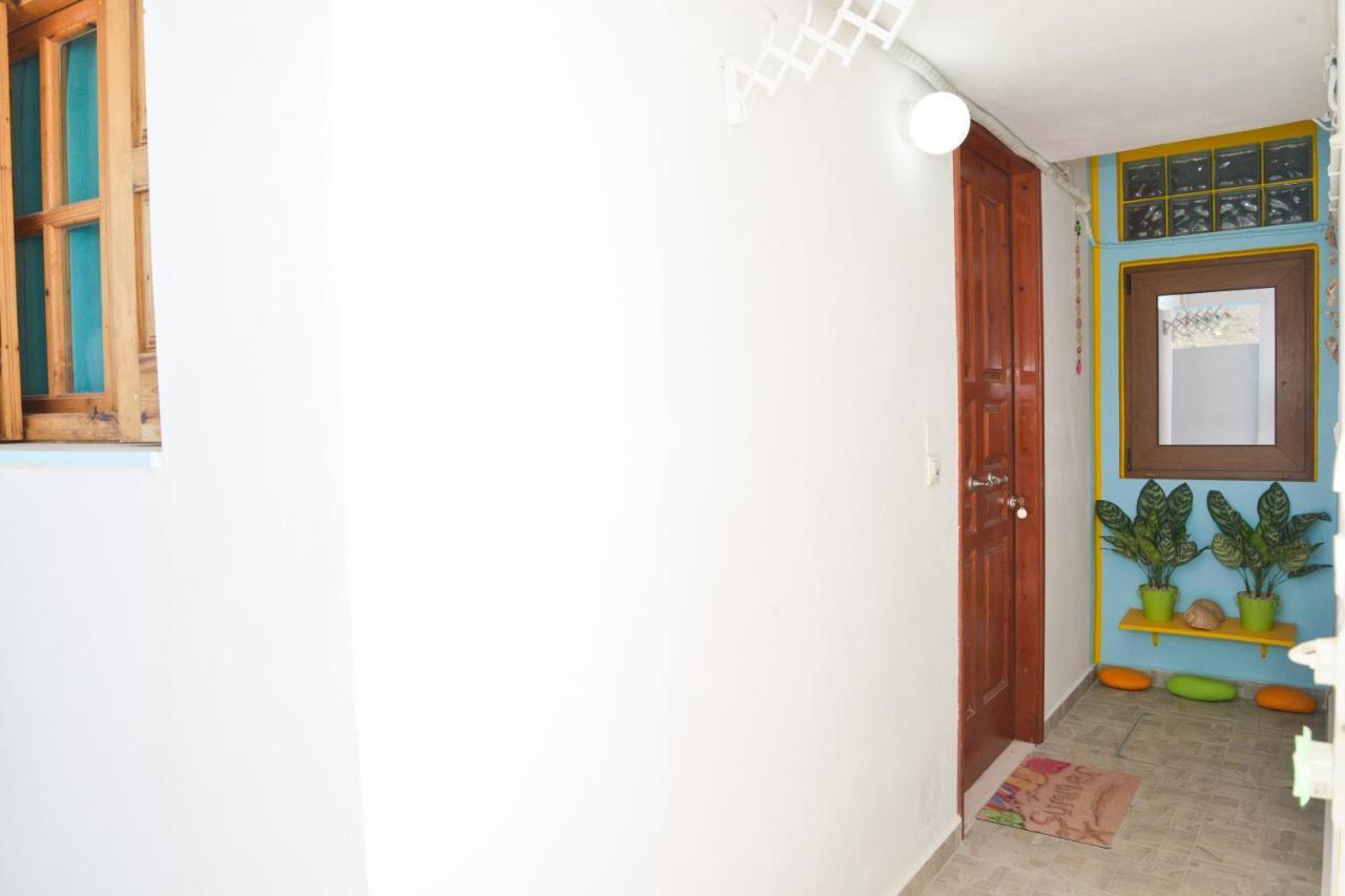 Nikola'S House Apartment Adamantas  Luaran gambar
